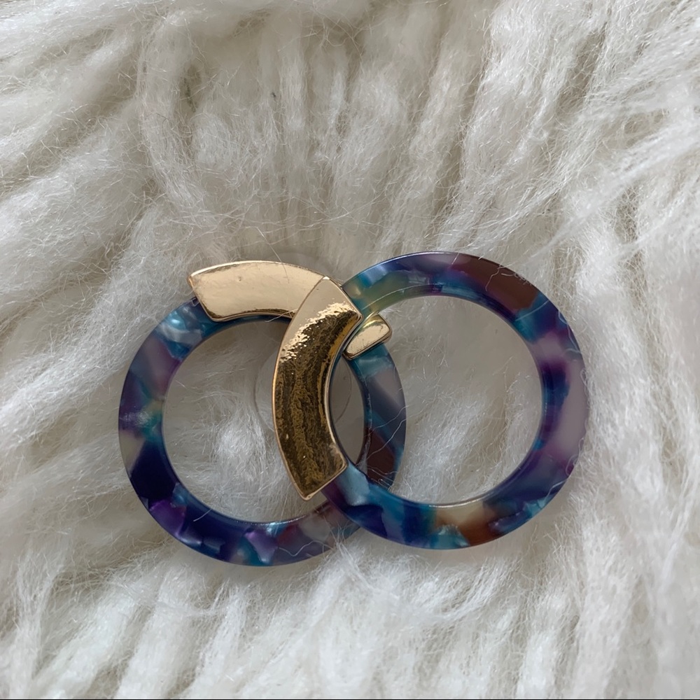 Acrylic Loop Earrings - Picture 3 of 3